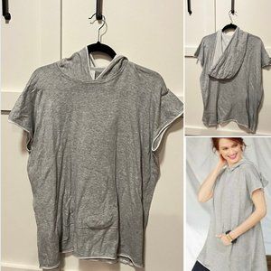 CAbi Tip Top Grey Sweatshirt Hoodie Pullover Poncho Style, Size XS, Style 5240